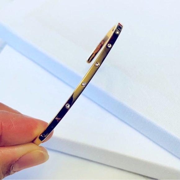 18K Gold Plated Opening Cubic Zirconia Bangle - Picture 8 of 13